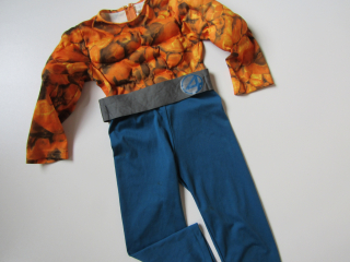 MAŠKARNÍ KOSTÝM... VEL-98-110