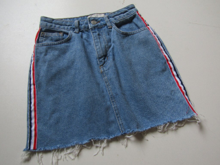 Dívčí džínová sukýnka- NEW LOOK... VEL-146