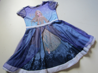 MAŠKARNÍ KOSTÝM- FROZEN... VEL-122-128