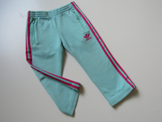 Dívčí tepláky- ADIDAS... VEL-92