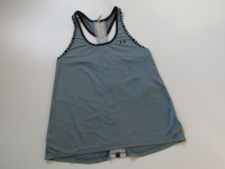 Dívčí sportovní tílko- UNDER ARMOUR... VEL-XS
