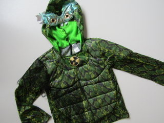 MAŠKARNÍ KOSTÝM- NOVÝ... VEL-134-140