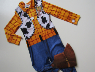 MAŠKARNÍ KOSTÝM- TOY STORY... VEL-110-116