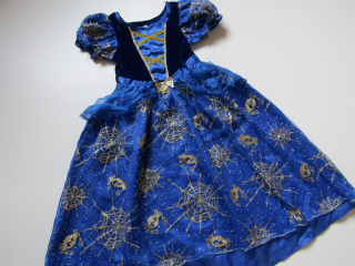 MAŠKARNÍ KOSTÝM- KOUZELNICE-NOVÝ... VEL-92-98