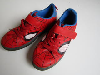 Chlapecké botasky- SPIDERMAN... VEL-32