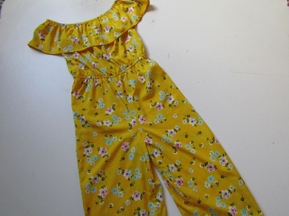 Dívčí overal- NEW LOOK.-NOVÝ... VEL-140