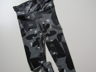 Dámské sportovní 3/4 leginy- ADIDAS... VEL-S-M