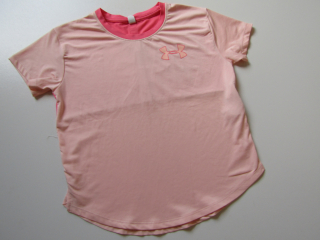 Dívčí sportovní tričko- UNDER ARMOUR... VEL-146-152